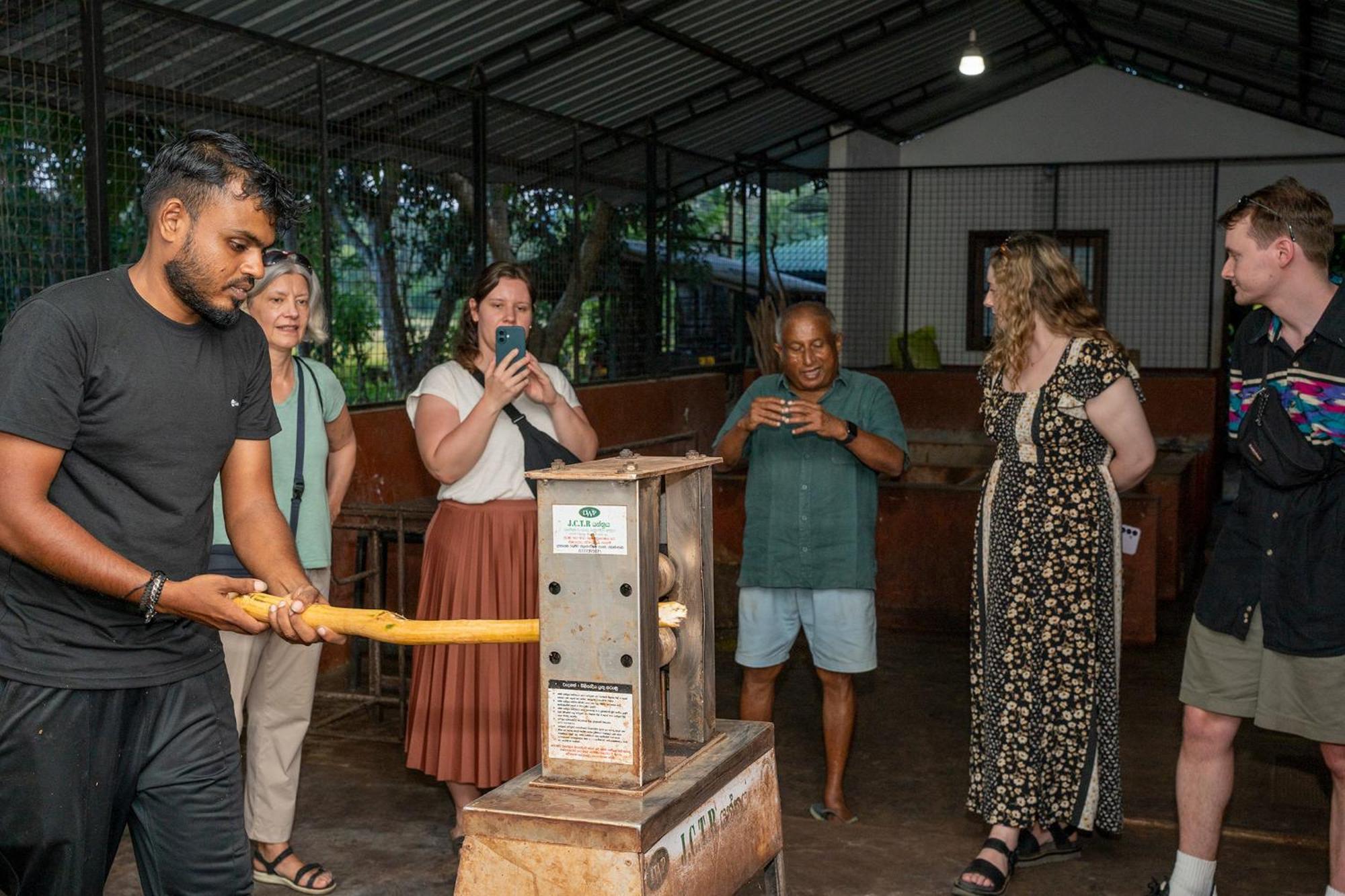 Mailagama Cinnamon Residence Kataragama Esterno foto
